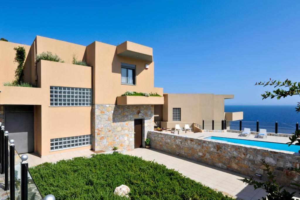 Wonderful Eco Friendly Villa Augustine Ampelo Exterior foto